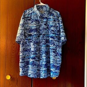 Silver Bait men’s short sleeved sportsman shirt. Size XL